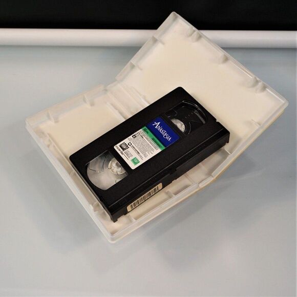 Anastasia VHS 1997 Clamshell 20th Century Fox Classic Animated Movie - Picture 6 of 6